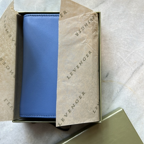 NIB Levenger Leather Playing Card Set - Picture 5 of 5